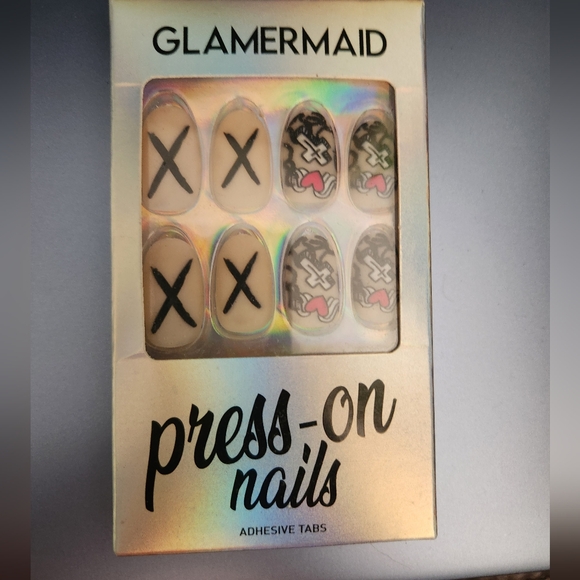 Glamermaid nails - Picture 1 of 2